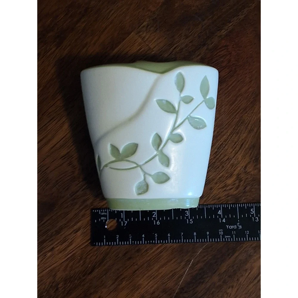 Bed Bath & Beyond Spring Lake Ceramic Bathroom Set Sage Green Leaf 3 Piece